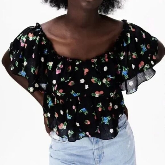 Zara | Black Floral & Berry Print Ruffle Crop Top | Size Small - Picture 1 of 15